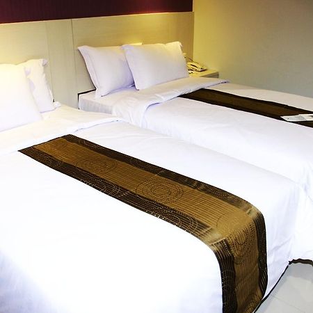 Vio Surapati Bandung Otel Dış mekan fotoğraf
